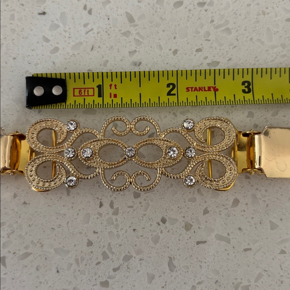90s Sweater Clip Rhinestones - Picture 3 of 5